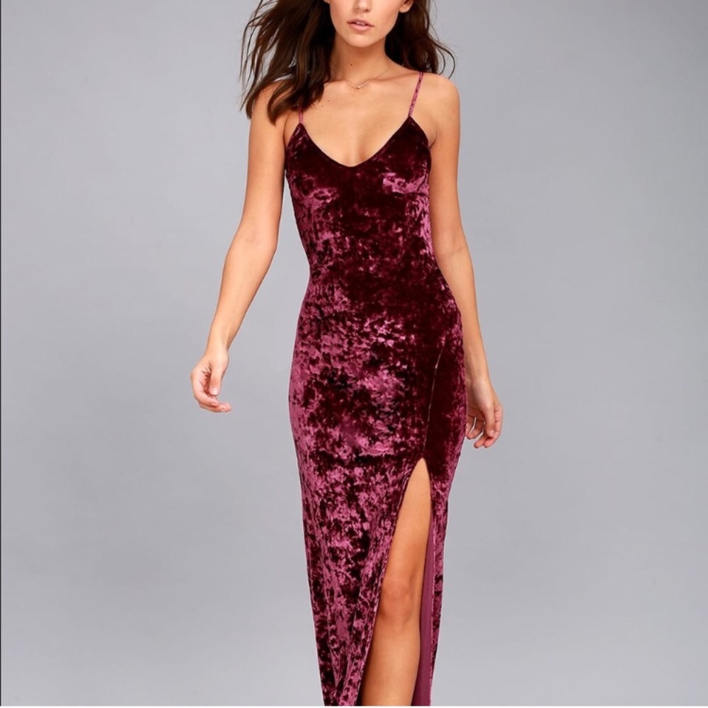 SUPERNATURAL BURGUNDY CRUSHED VELVET MAXI DRESS